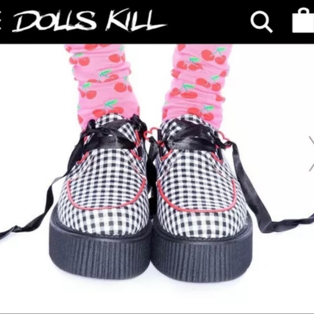 T.U.K. Black & White Gingham Red Heart Creepers! Is 7/7.5 Women’s